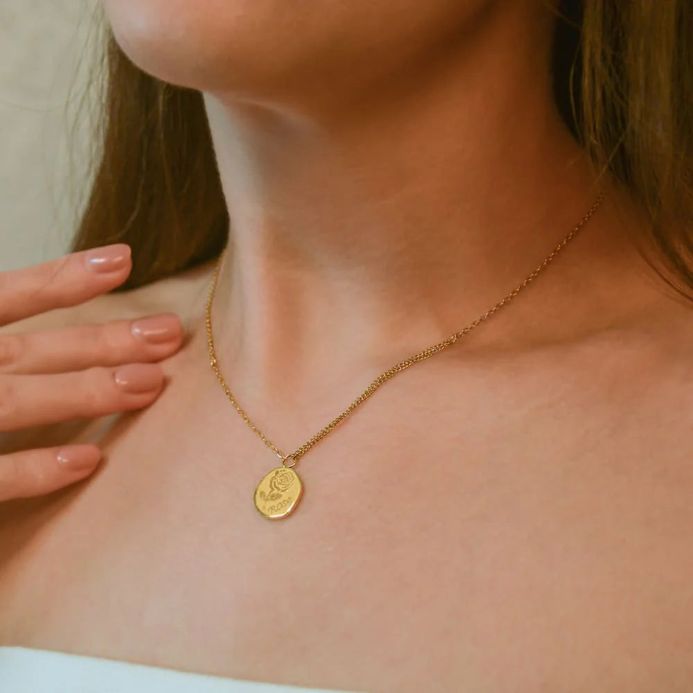 Bullion Gold Golden Rose Engraved Pendant Necklace