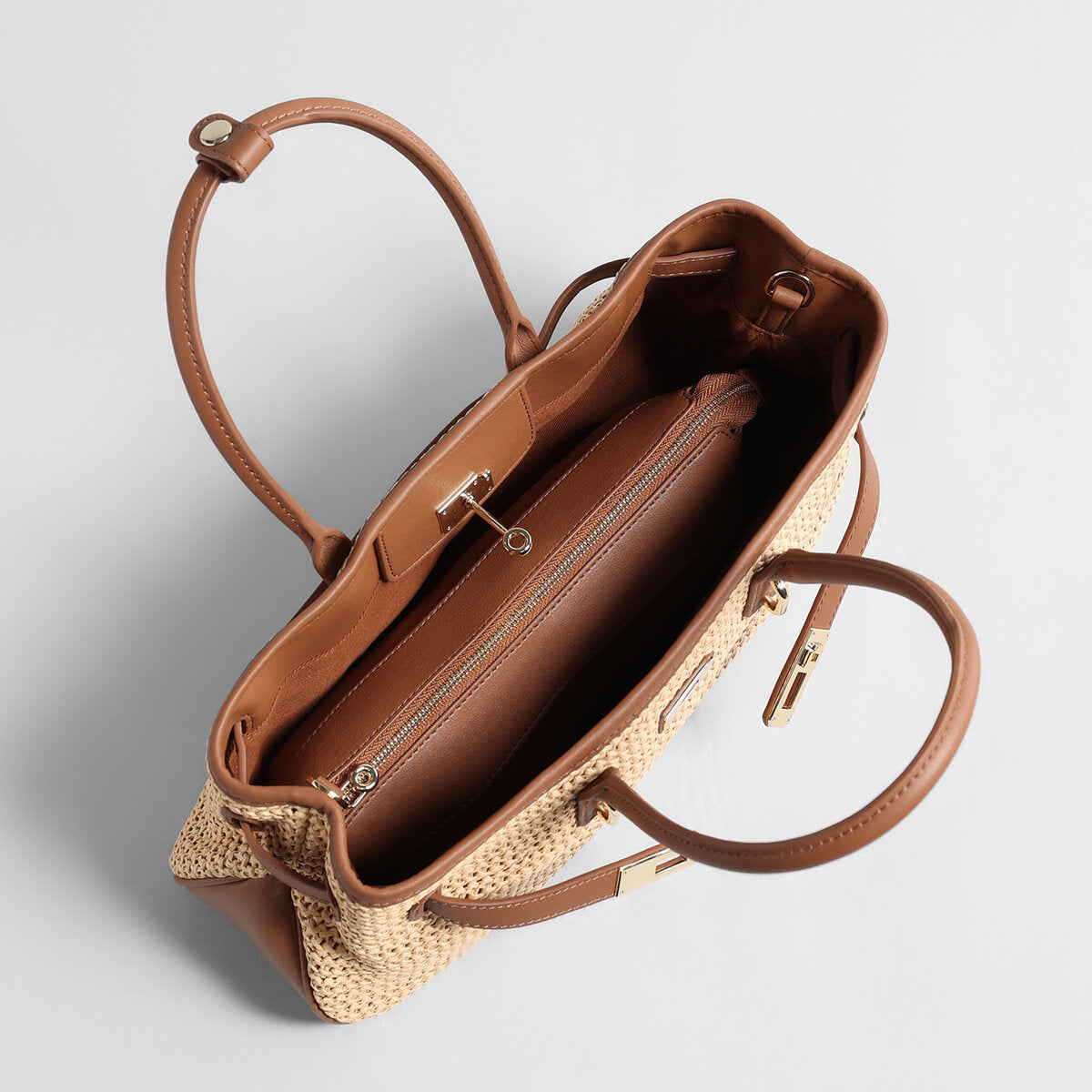 Handwoven Raffia Tote Bag - Brown
