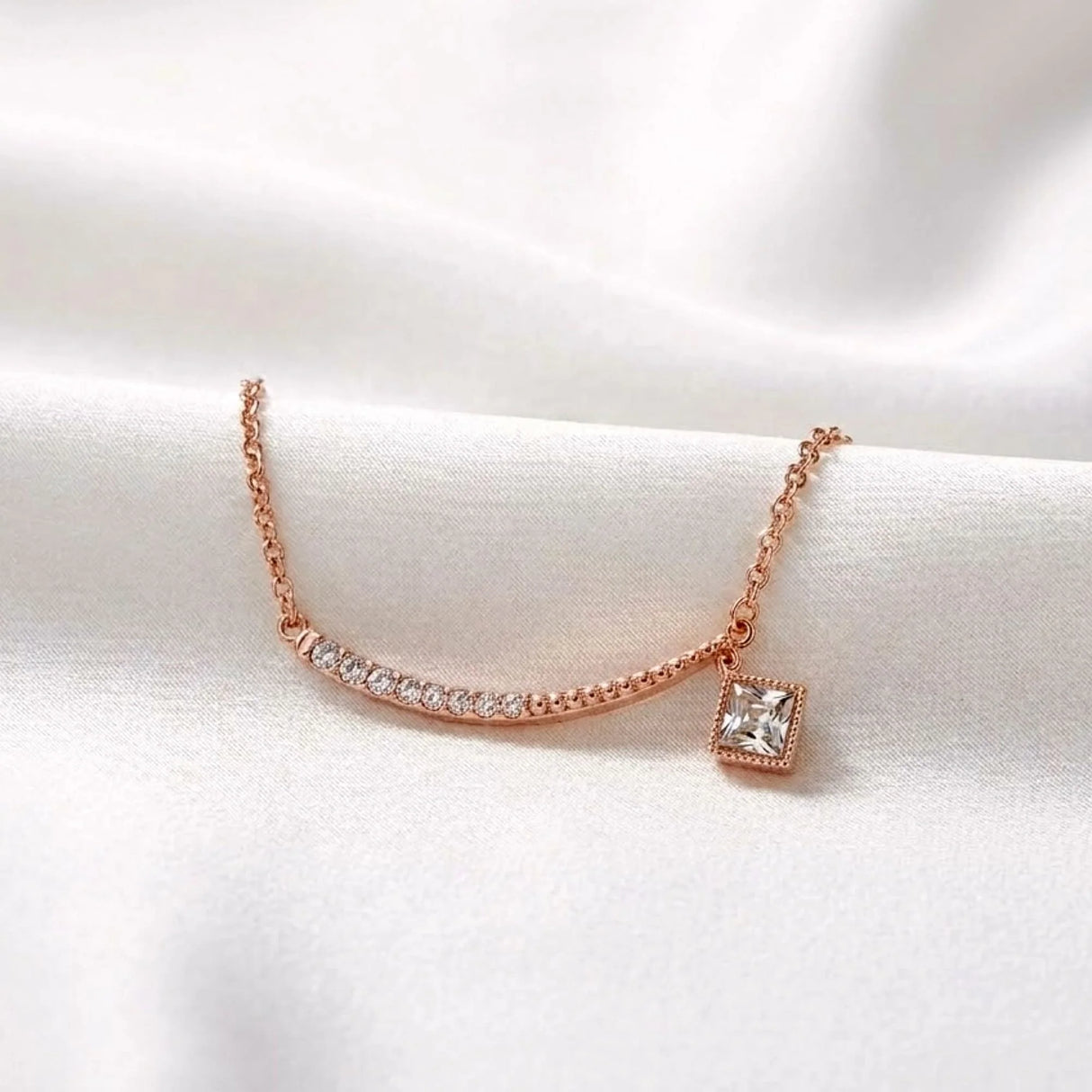 Krystal Couture Sparkling Pendant Necklace in Rose Gold Embellished with Swarovski Crystals