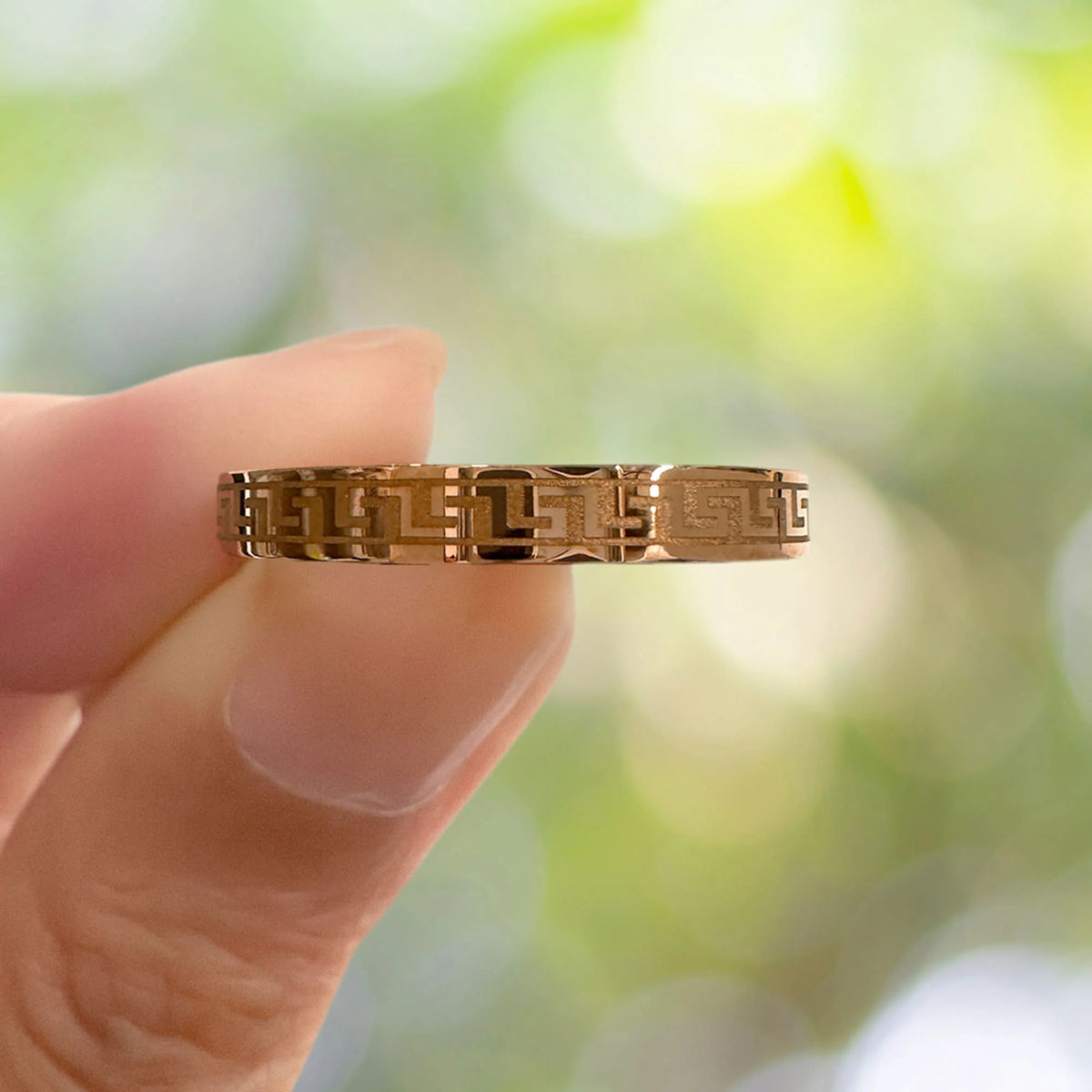 Bullion Gold Javaid Meander Ring in Rose Gold