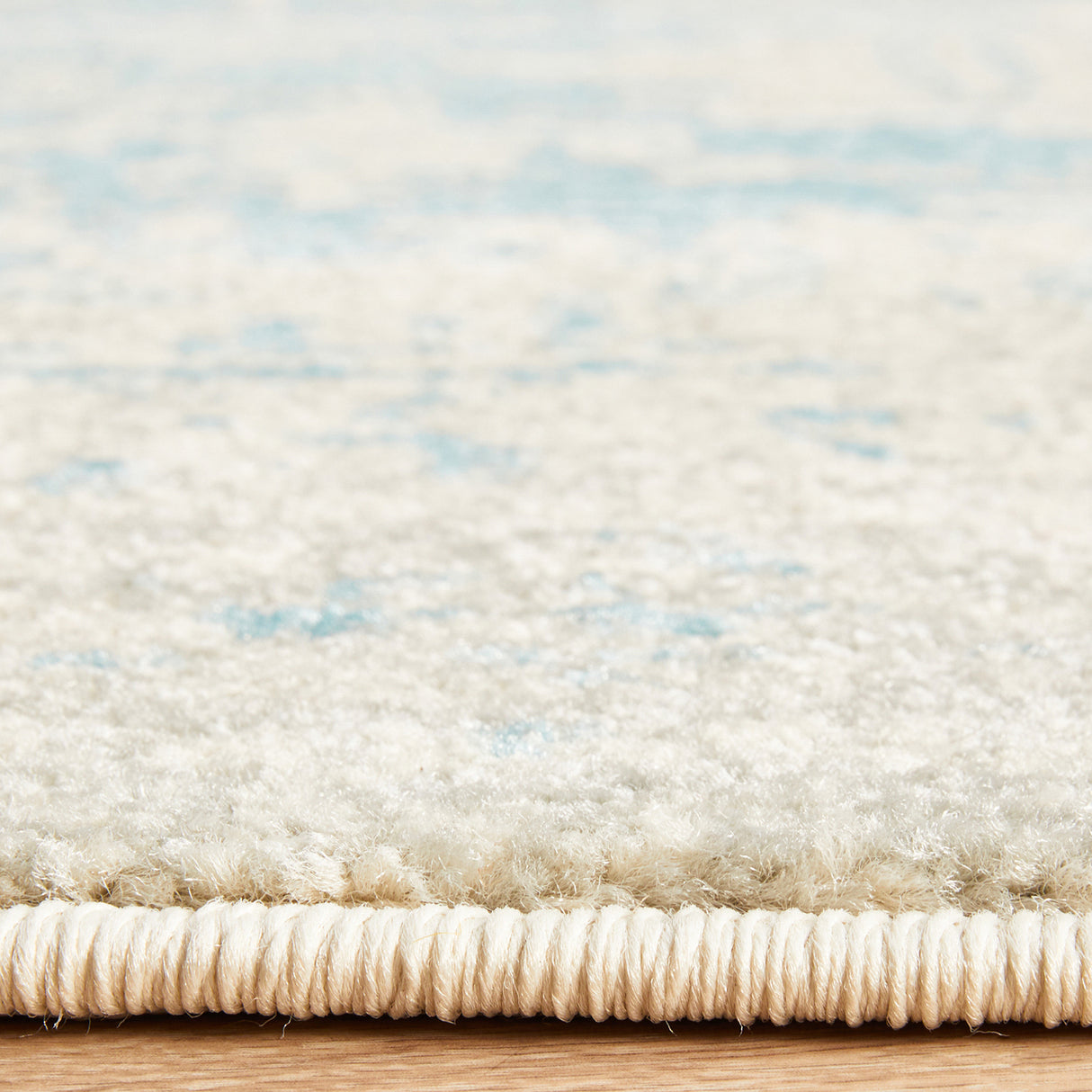 Evoke 253 White Blue Rug