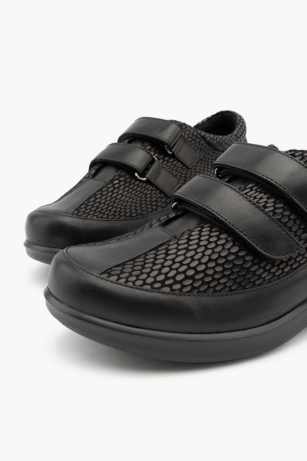 Klouds Yuriko XW Black Snake Stretch