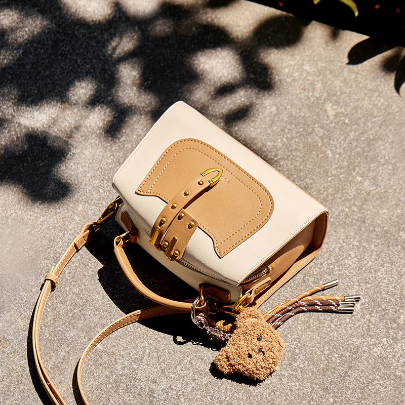 Nalandu Vienna Contrast Buckle Top Handle Crossbody Bag - Apricot