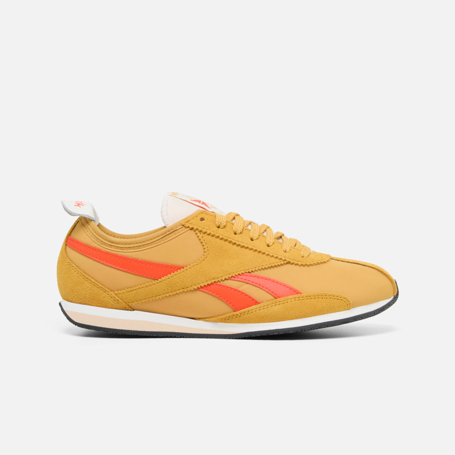 Reebok Unisex Adults R400 Grit Gold/Pump Orange/Chalk