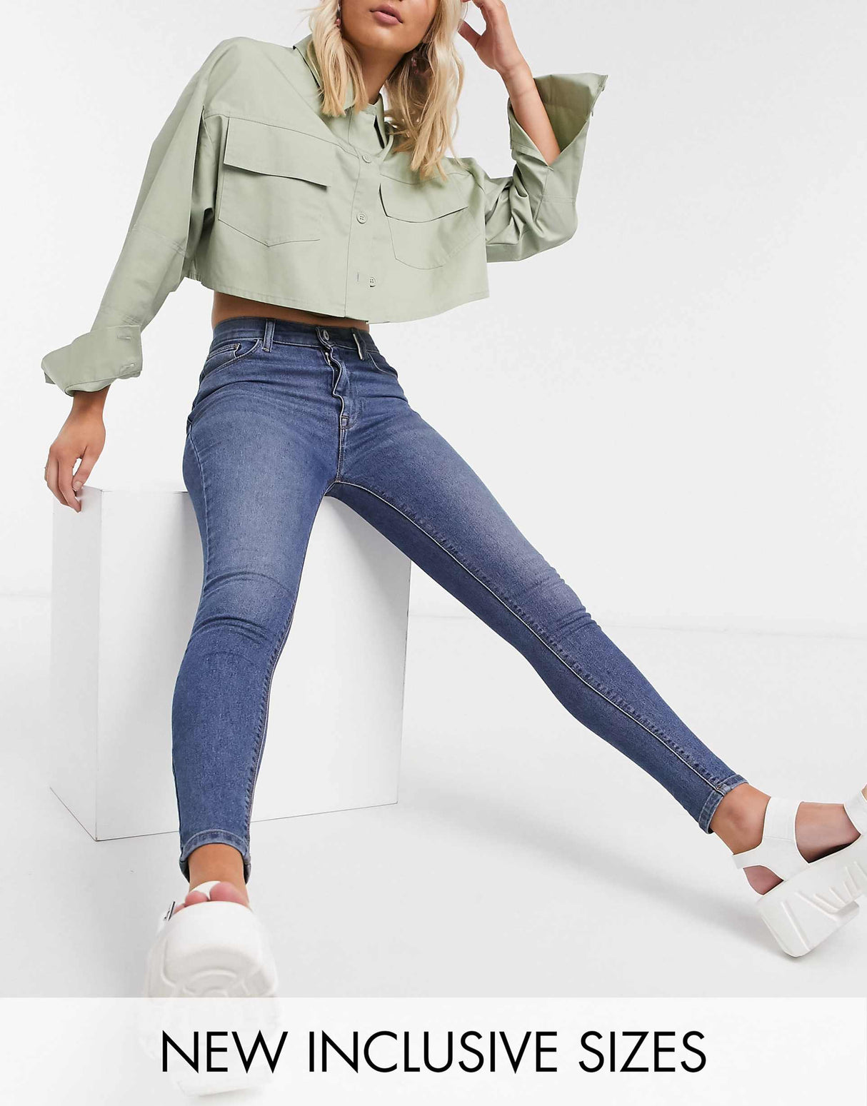Collusion X001 Highwaisted Skinny Jeans In Mid Blue