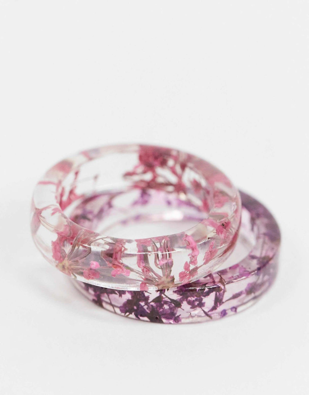 Asos Design Pack Of 2 Rings With Floral Plastic Resin In Pink And Purple