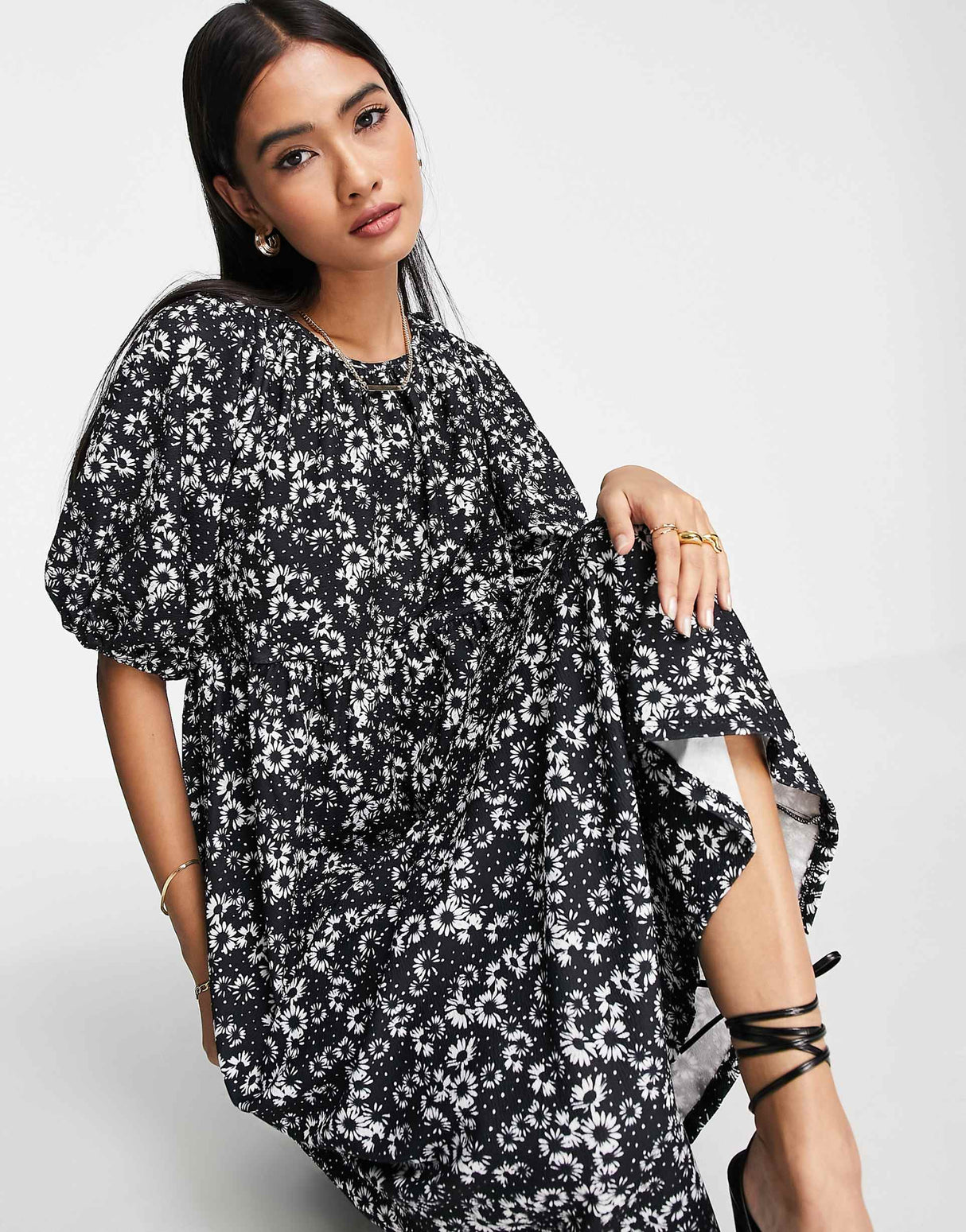 Asos Design Midi Smock Dress With Short Puff Sleeves In Black And White Daisy Print
