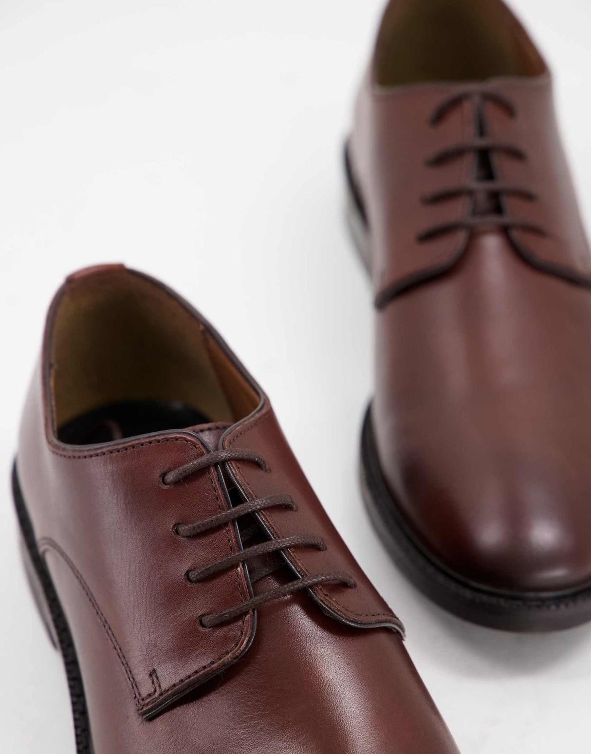 Walk London Oliver Derby Shoes In Tan Leather