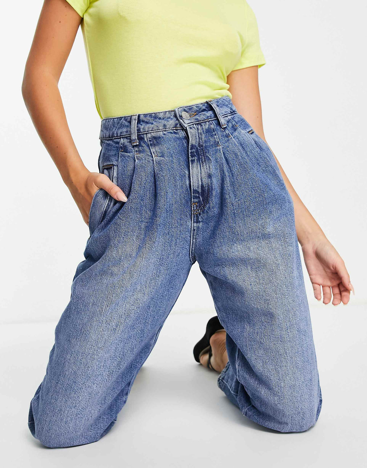 Whistles Authentic Pleat Front Jeans In Dark Blue