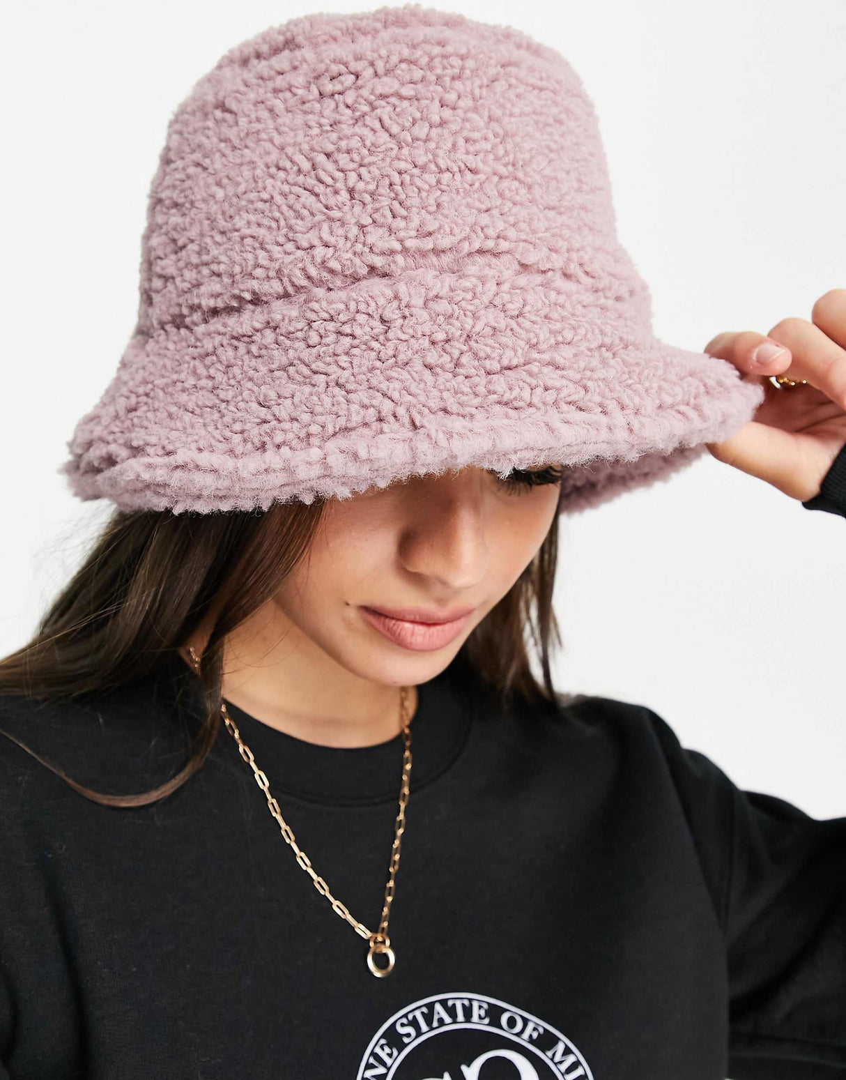 Asos Design Borg Bucket Hat In Lilac