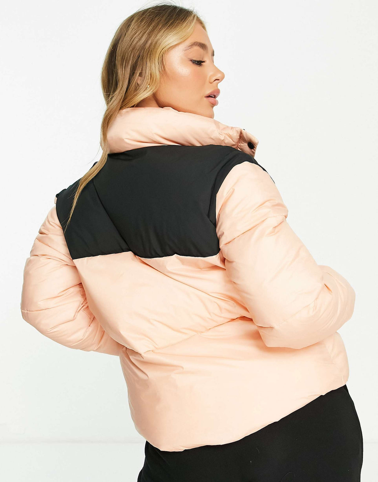 Champion Puffer Jacket In Pink