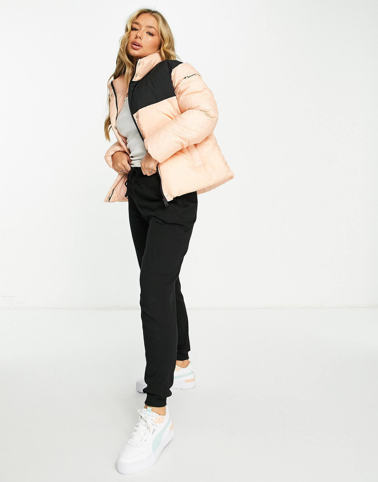 Champion Puffer Jacket In Pink