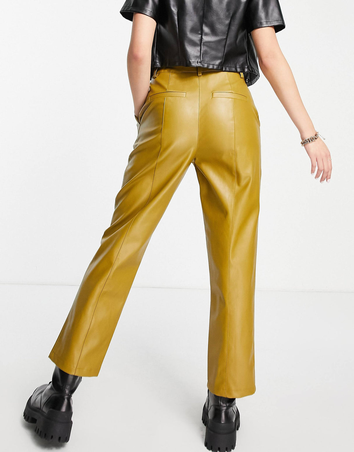 Na-Kd Seam Detail Faux Leather Trousers In Green