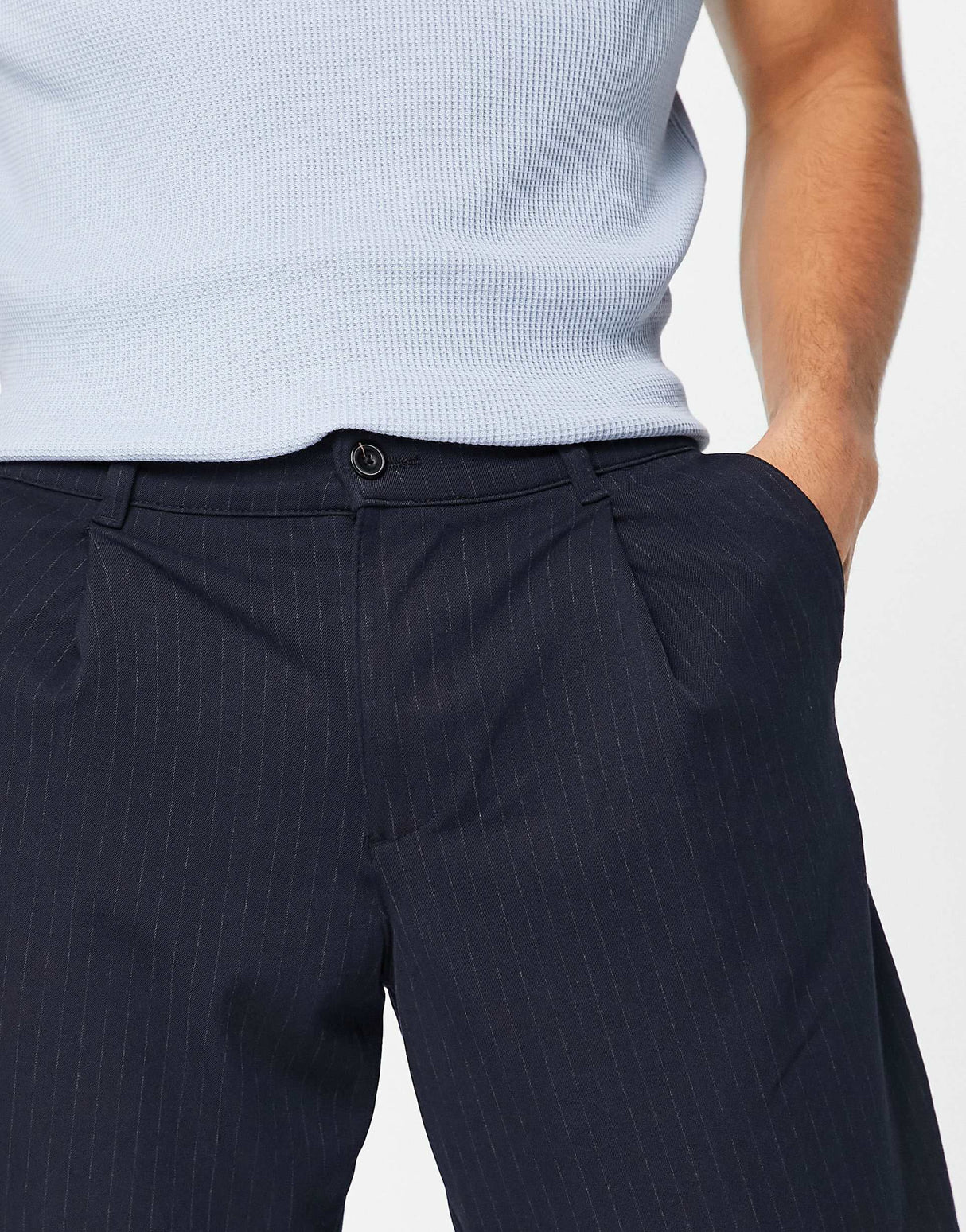 Jack & Jones Intelligence Wide Crop Trousers In Navy Pinstripe
