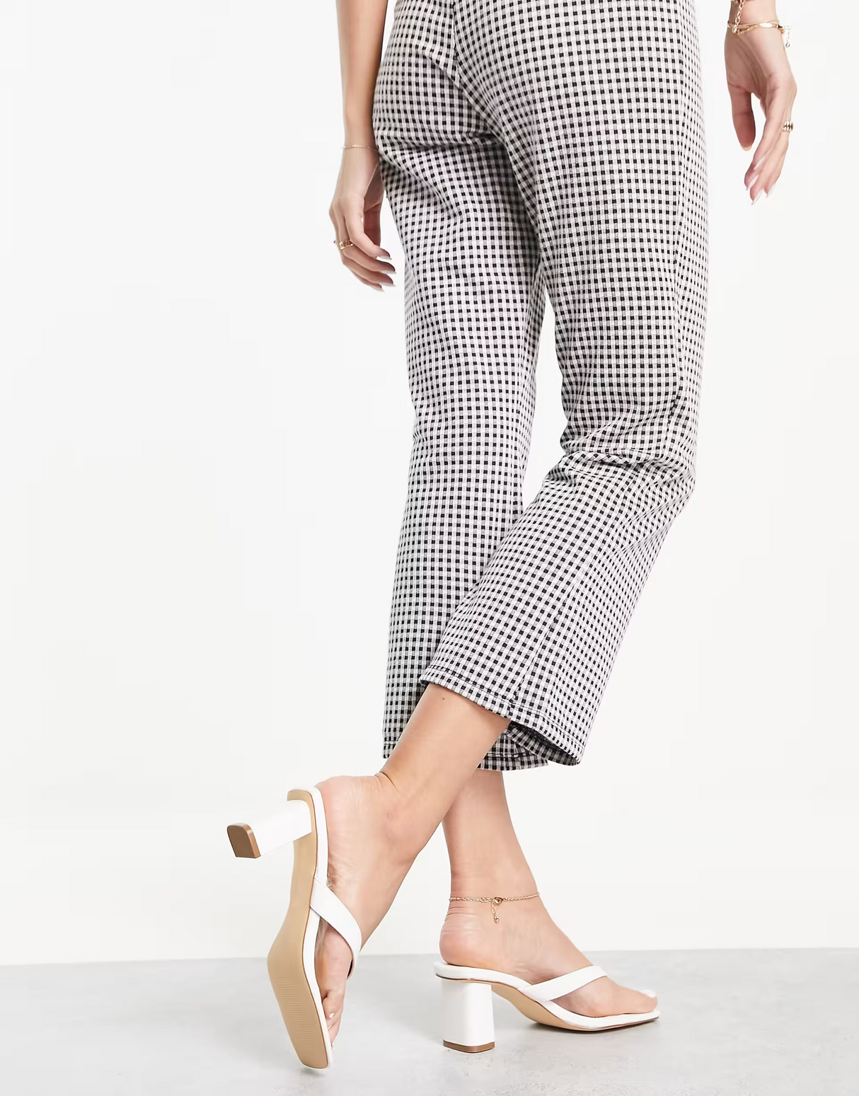 Forever New Slip On Mule In White
