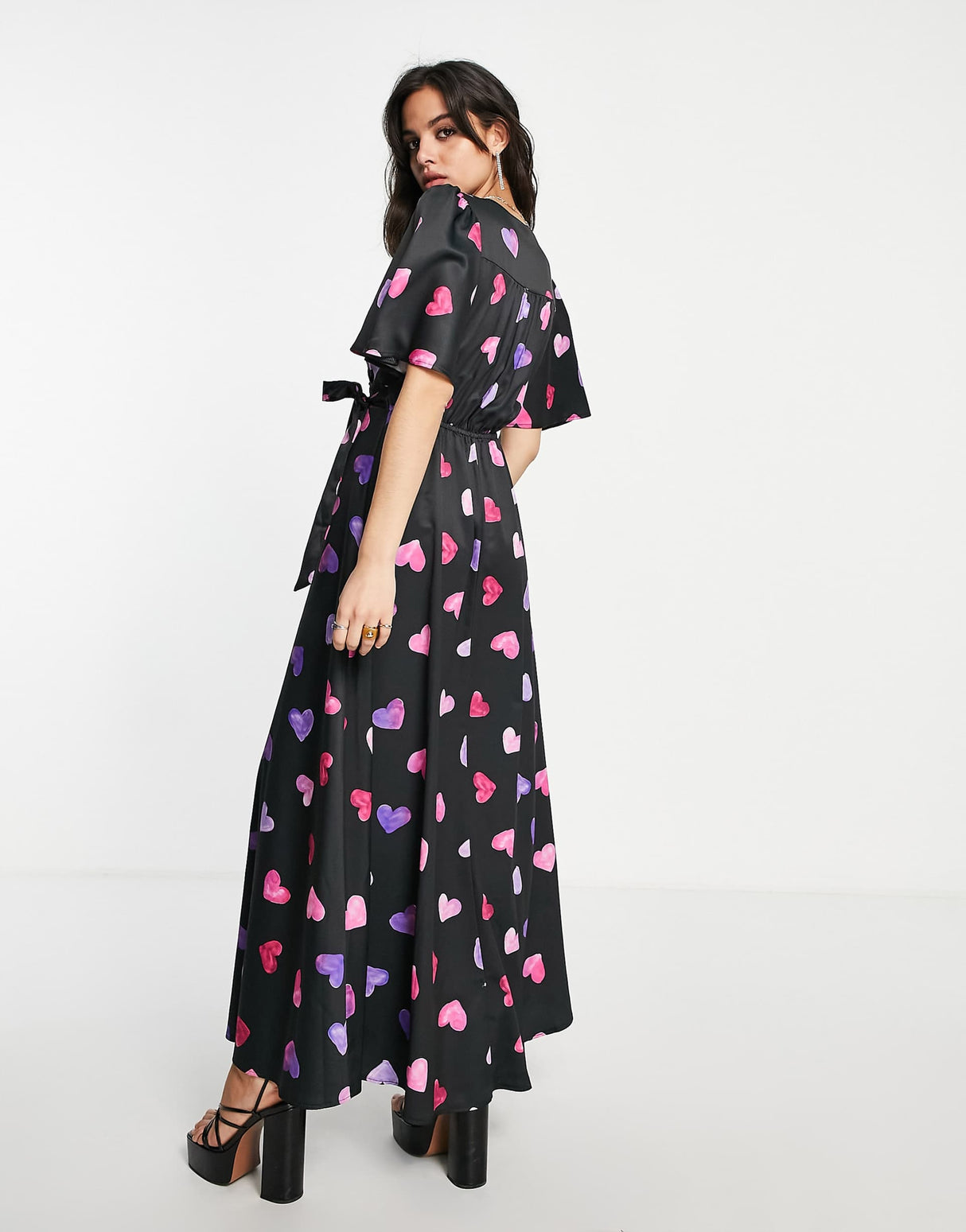 Twisted Wunder Maxi Tea Dress In Contrasting Heart Print