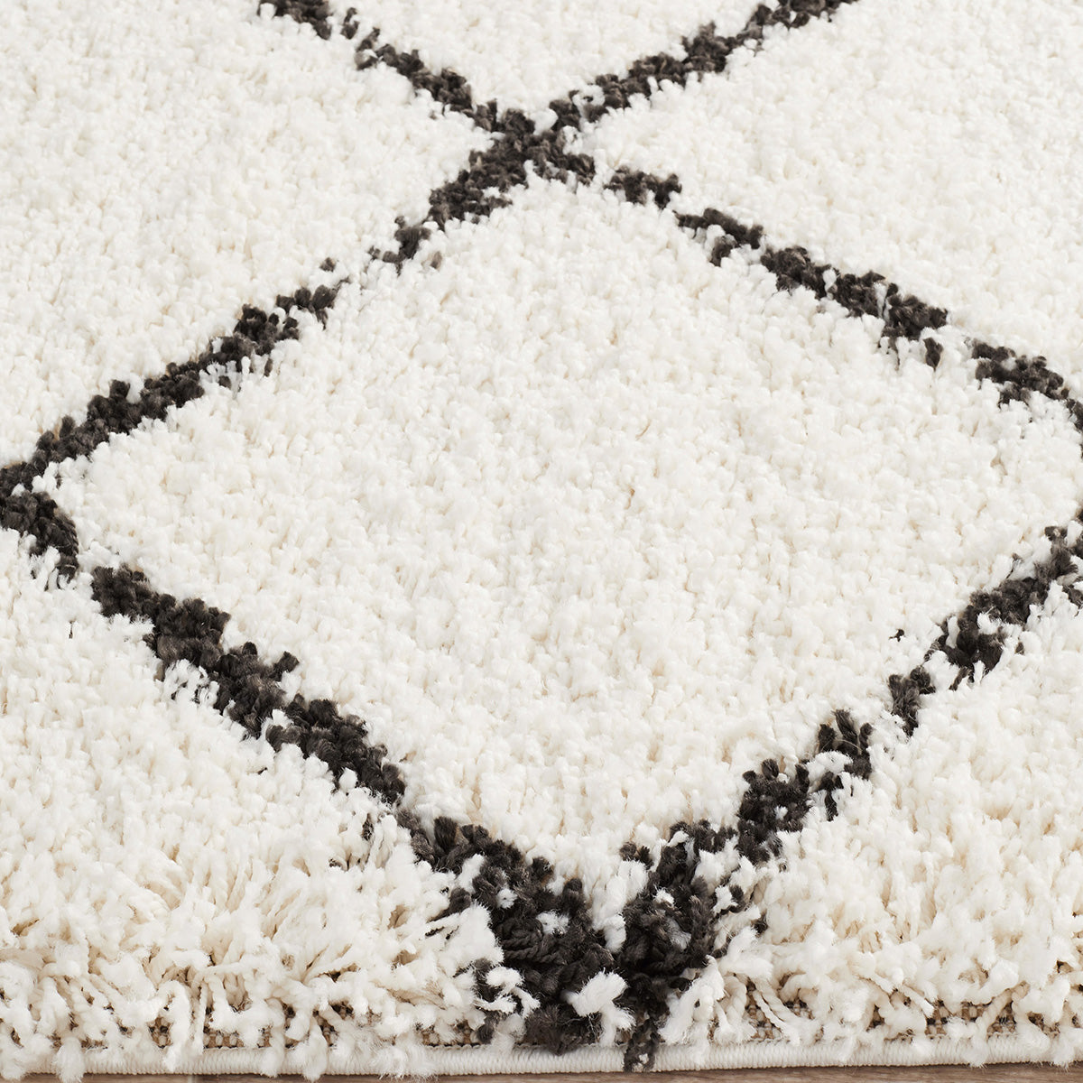 Saffron 22 White Runner Rug