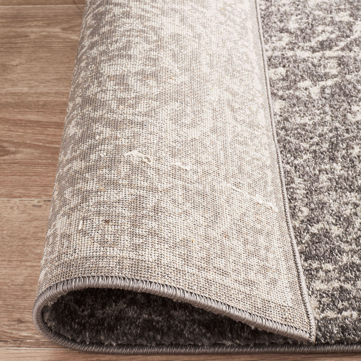 Evoke 256 Grey Rug