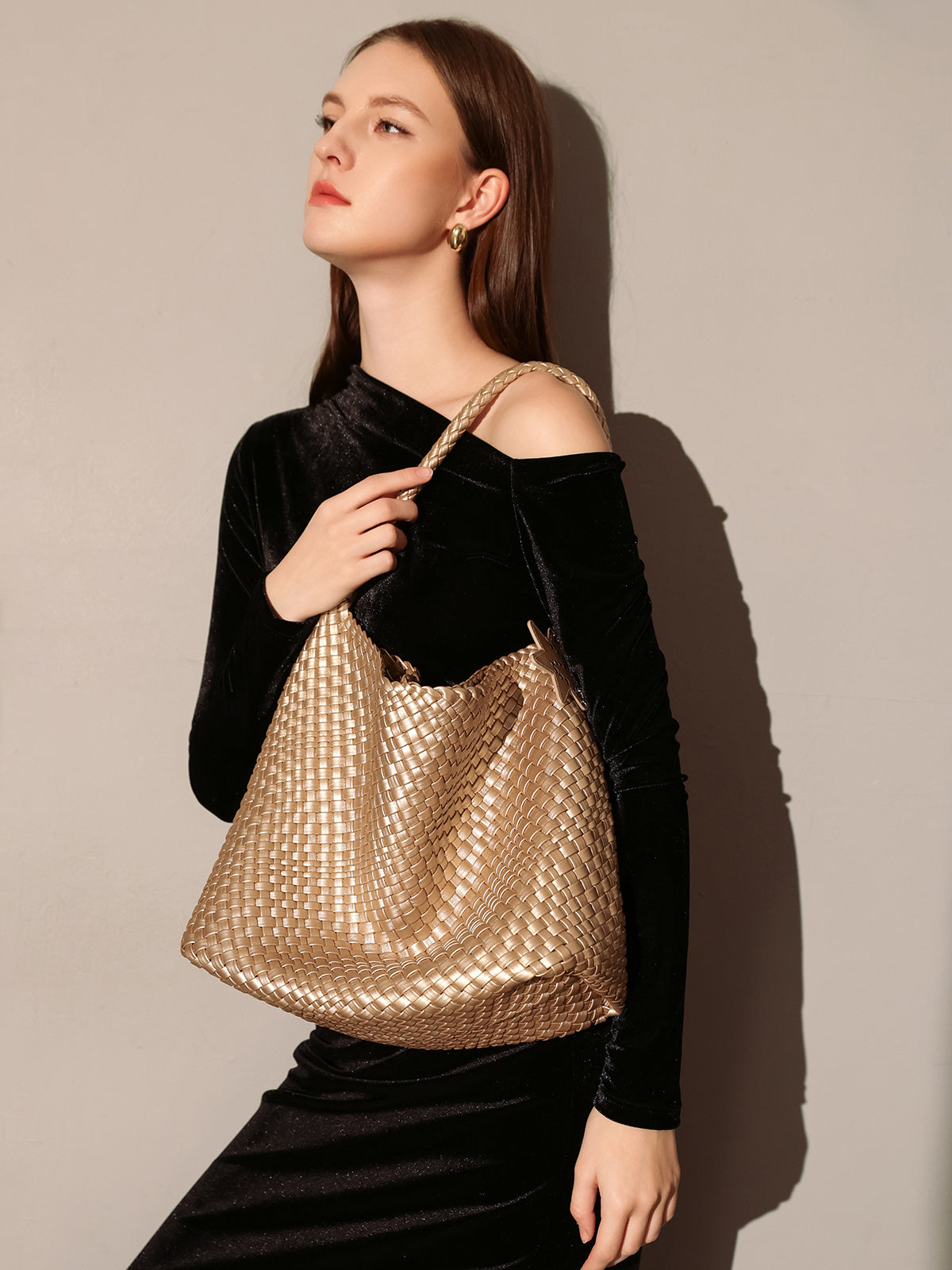 Lumi�re Woven Metallic Leather Hobo Tote - Champagne