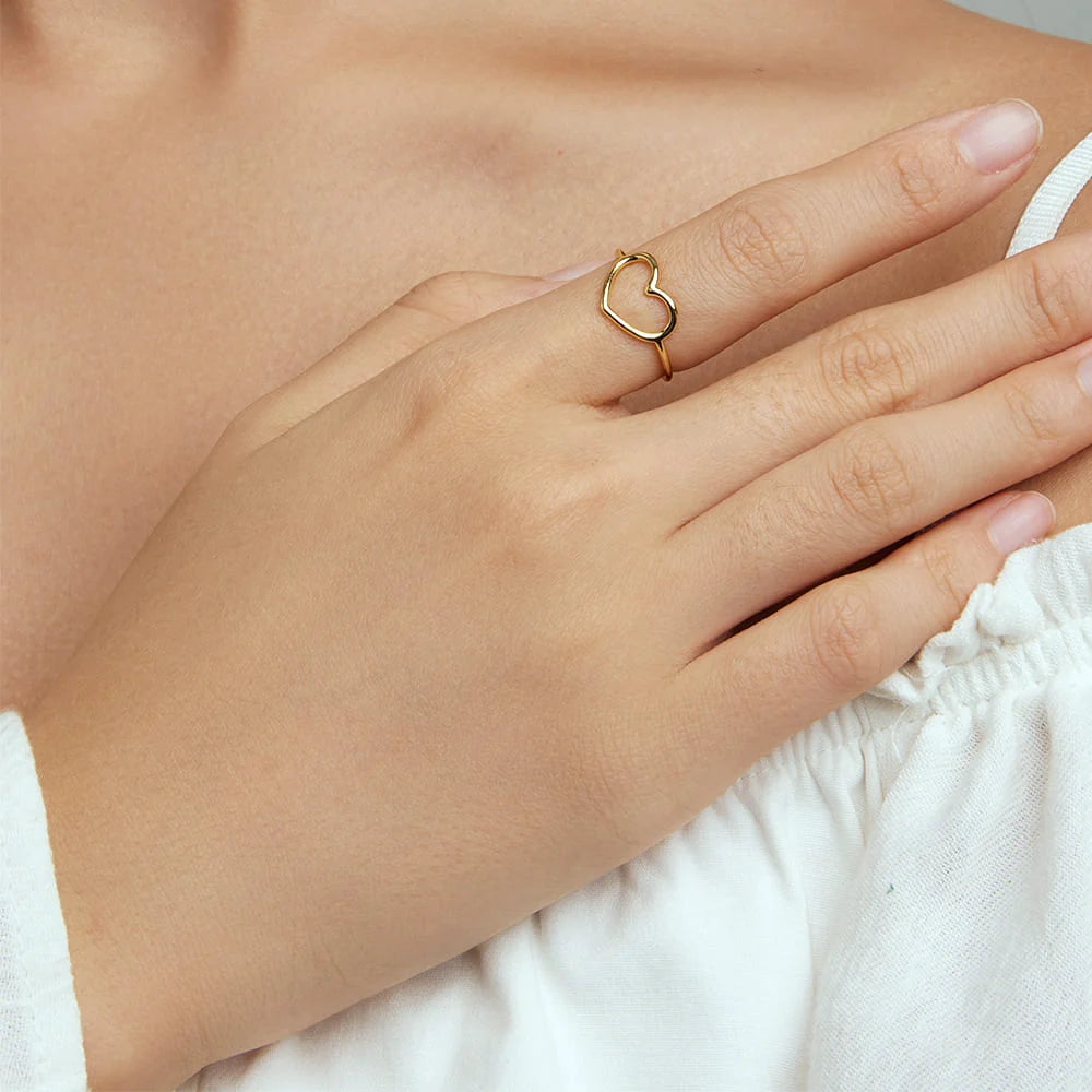Solid 925 Sterling Silver Crystals Queued In Gold Ring