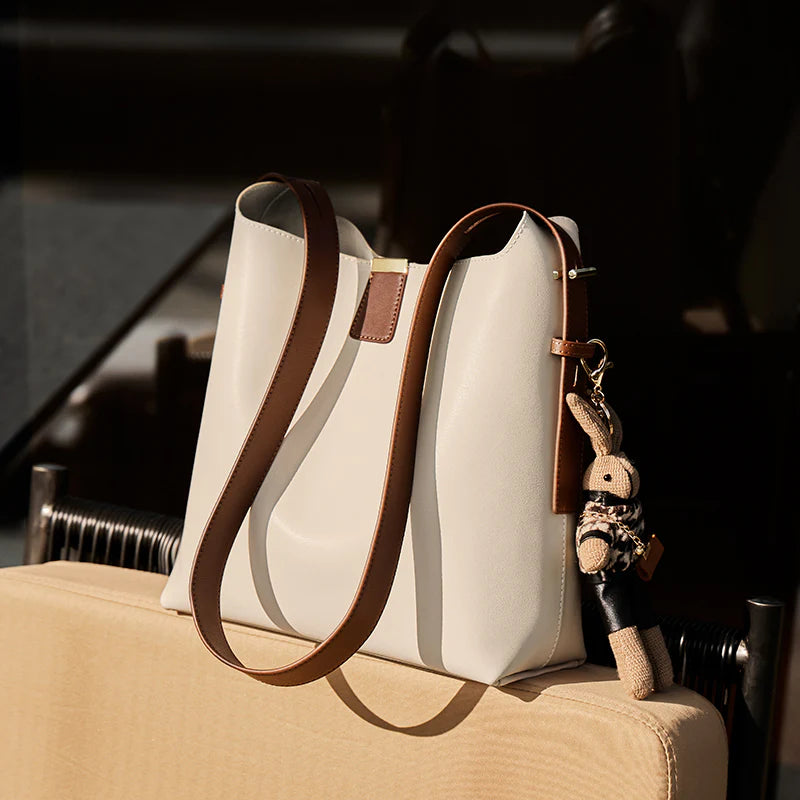 Nalandu Minimalist Genuine Leather Bucket Shoulder Bag - Ivory