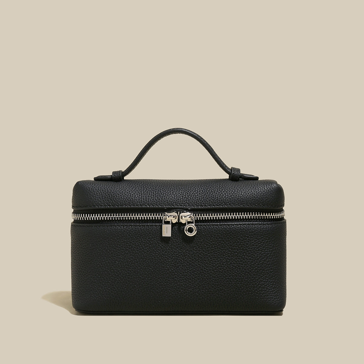 Traveler�s Pebbled Leather Box Vanity Bag - Black