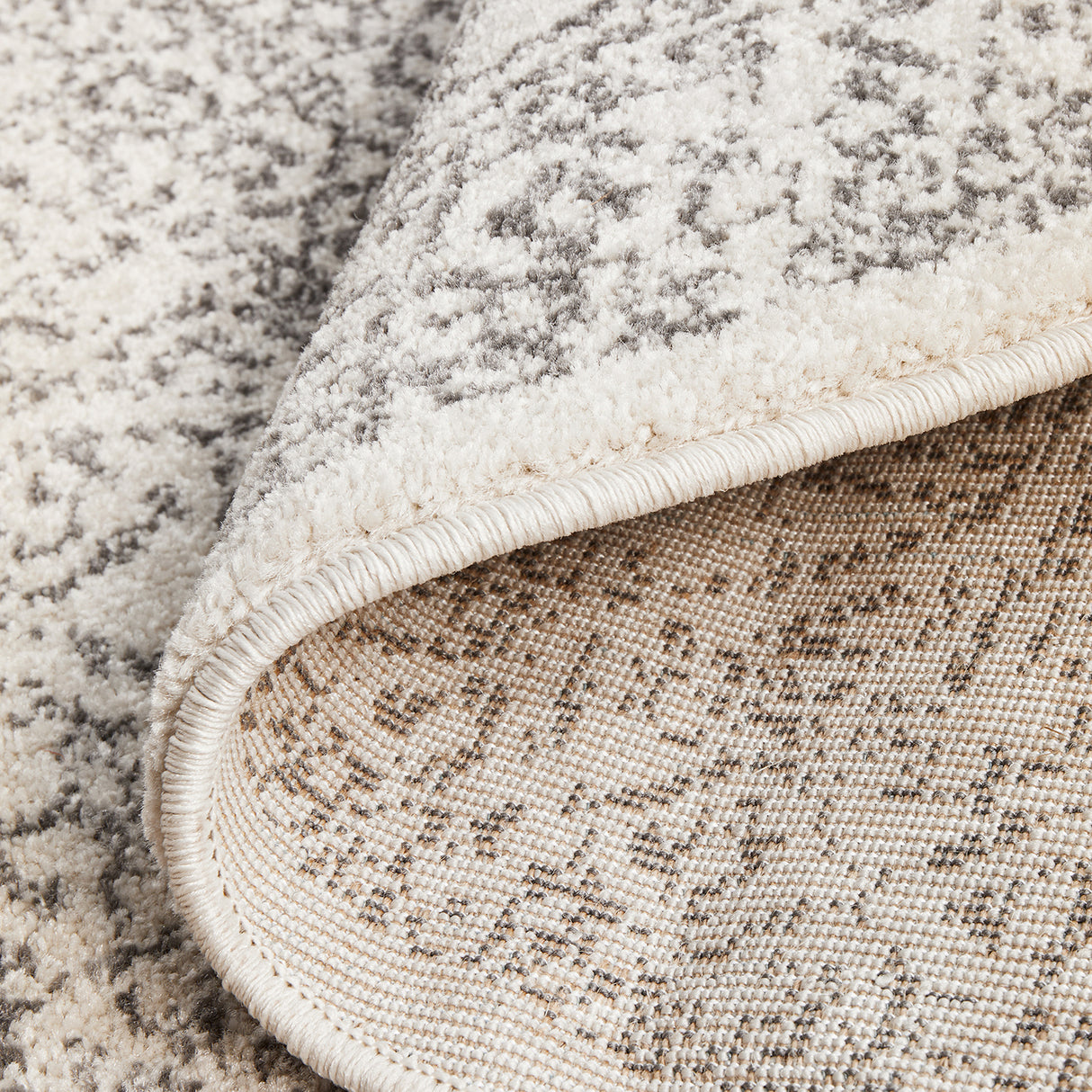 Chrome Addison Silver Round Rug