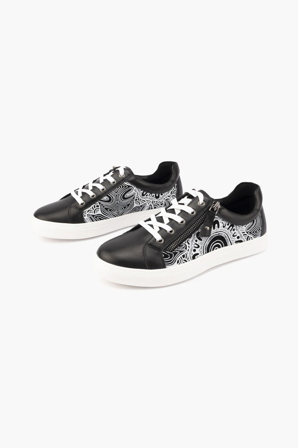 Klouds x Peter Farmer Cara Kard Combo Maali Black