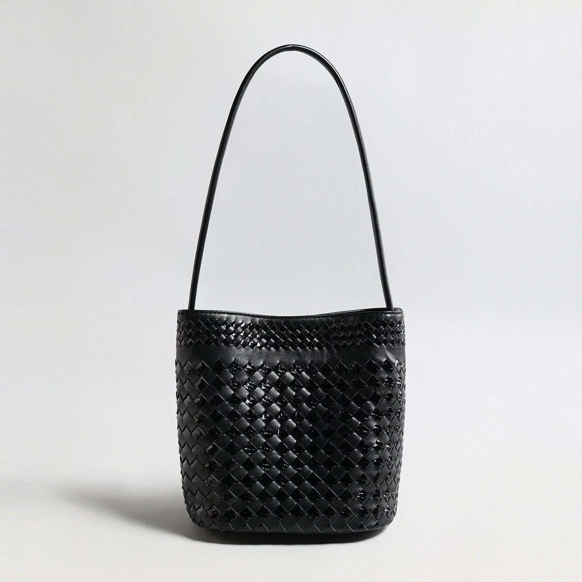 Hand-Woven Lambskin Bucket Bag - Black