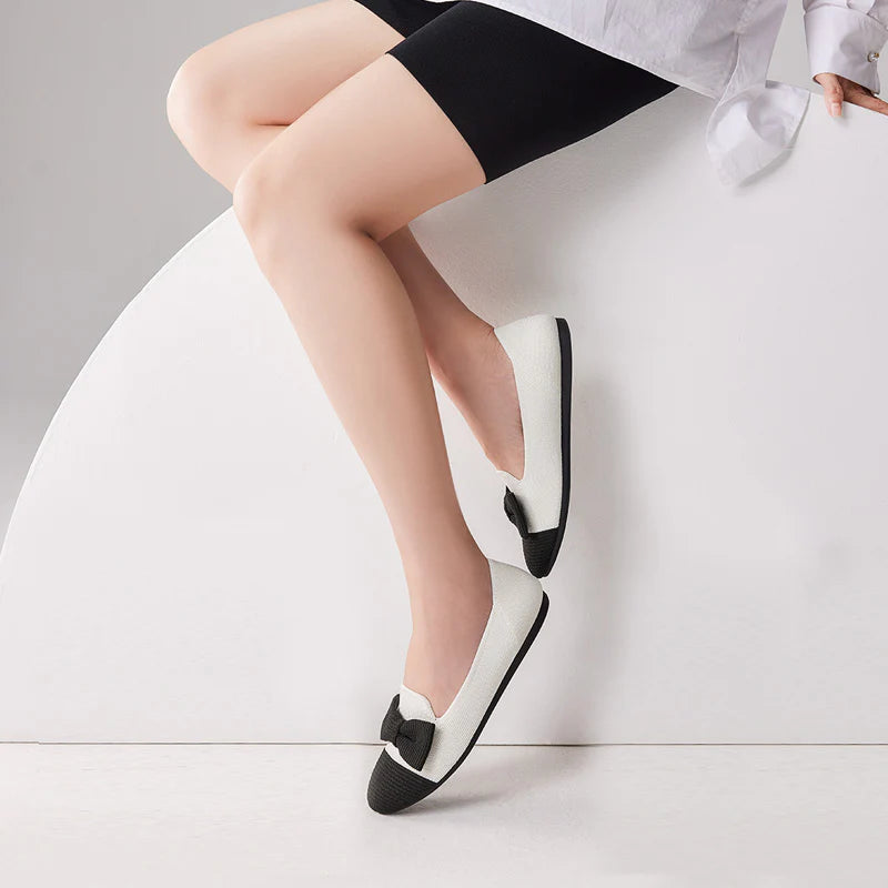 Bow Detail Round Toe Knit Flat Loafers - White