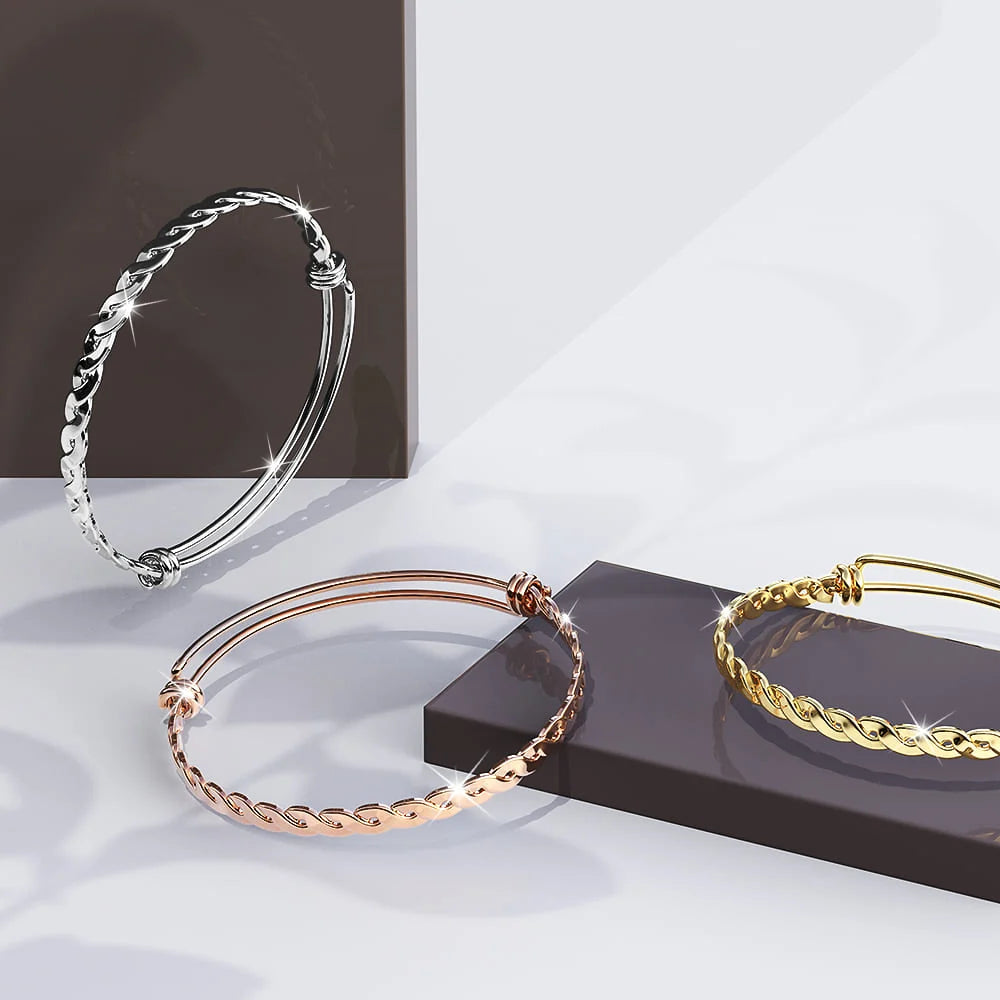 Boxed Capture of Beauty Bangle and Earrings Set