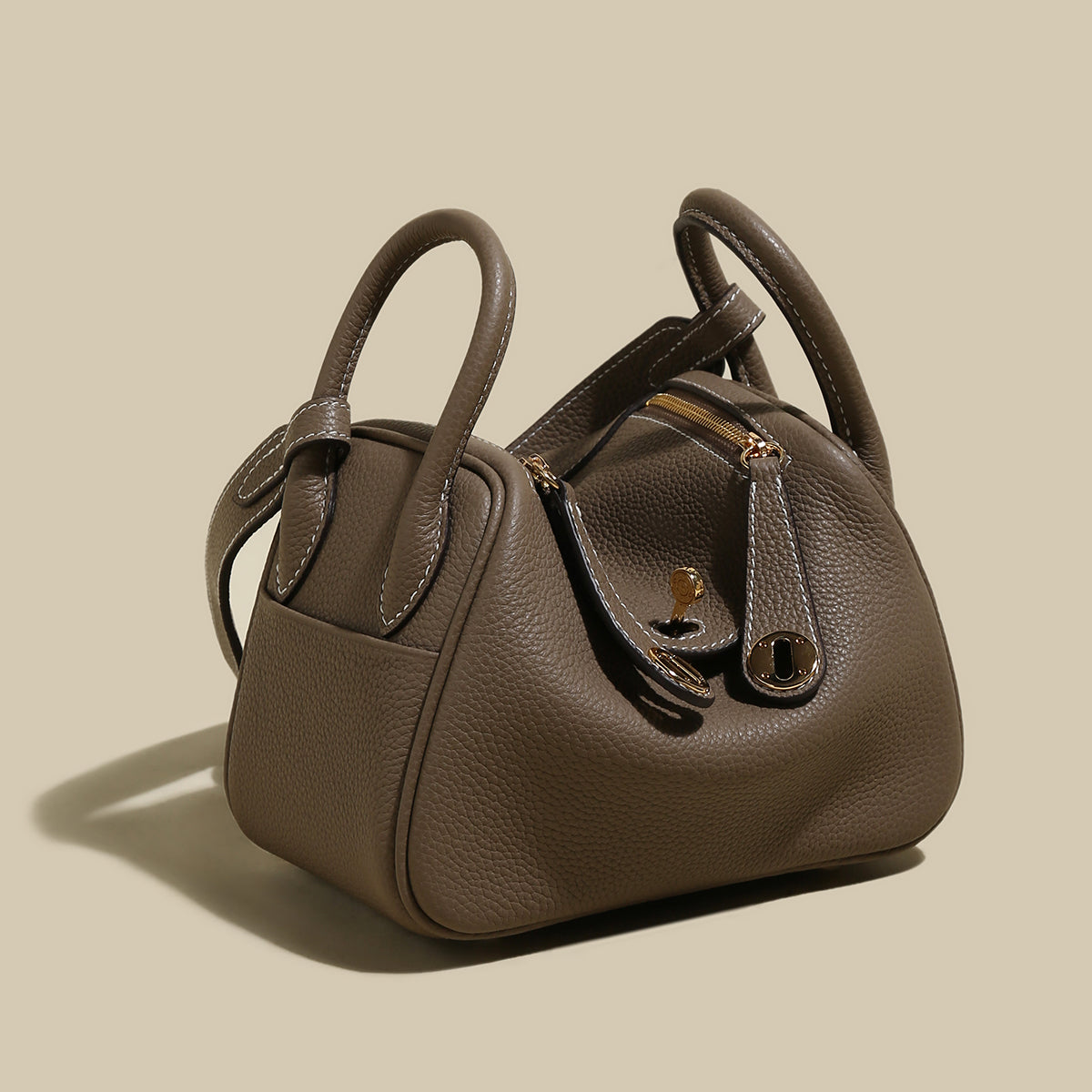 Classic Monte Convertible Leather Shoulder Bag - Taupe