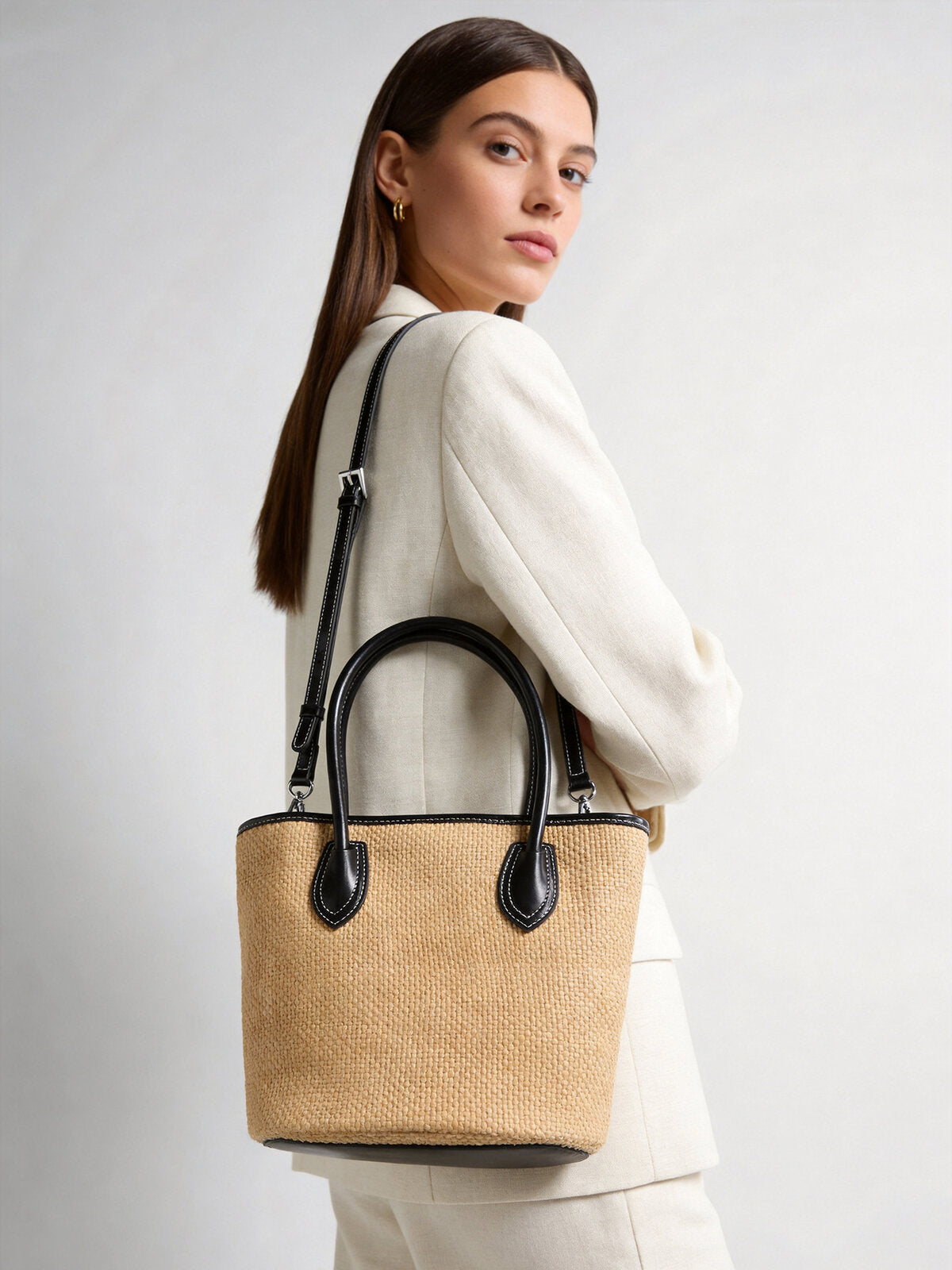 Handwoven Raffia Bucket Tote Bag - Natural