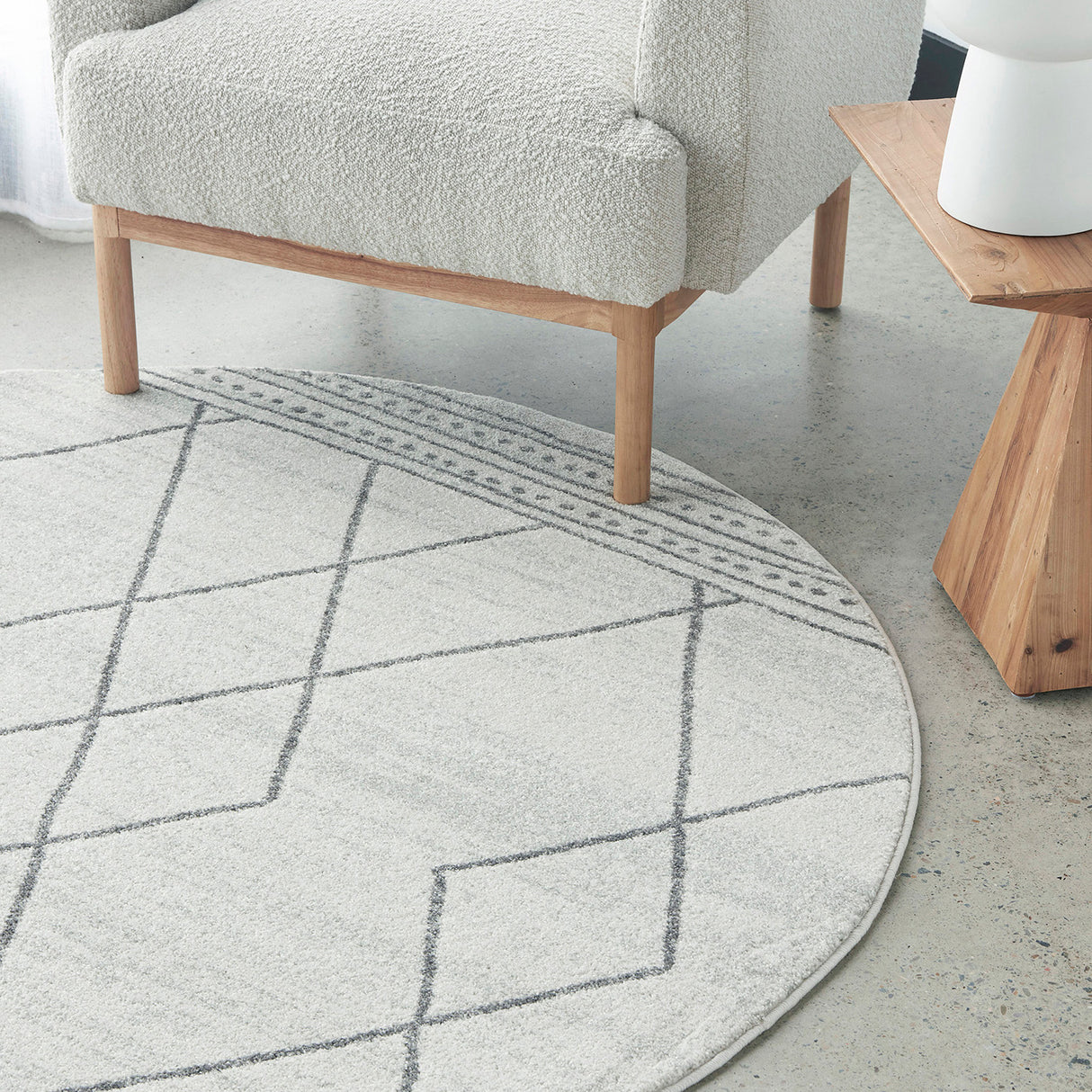 Paradise Gina Round Rug