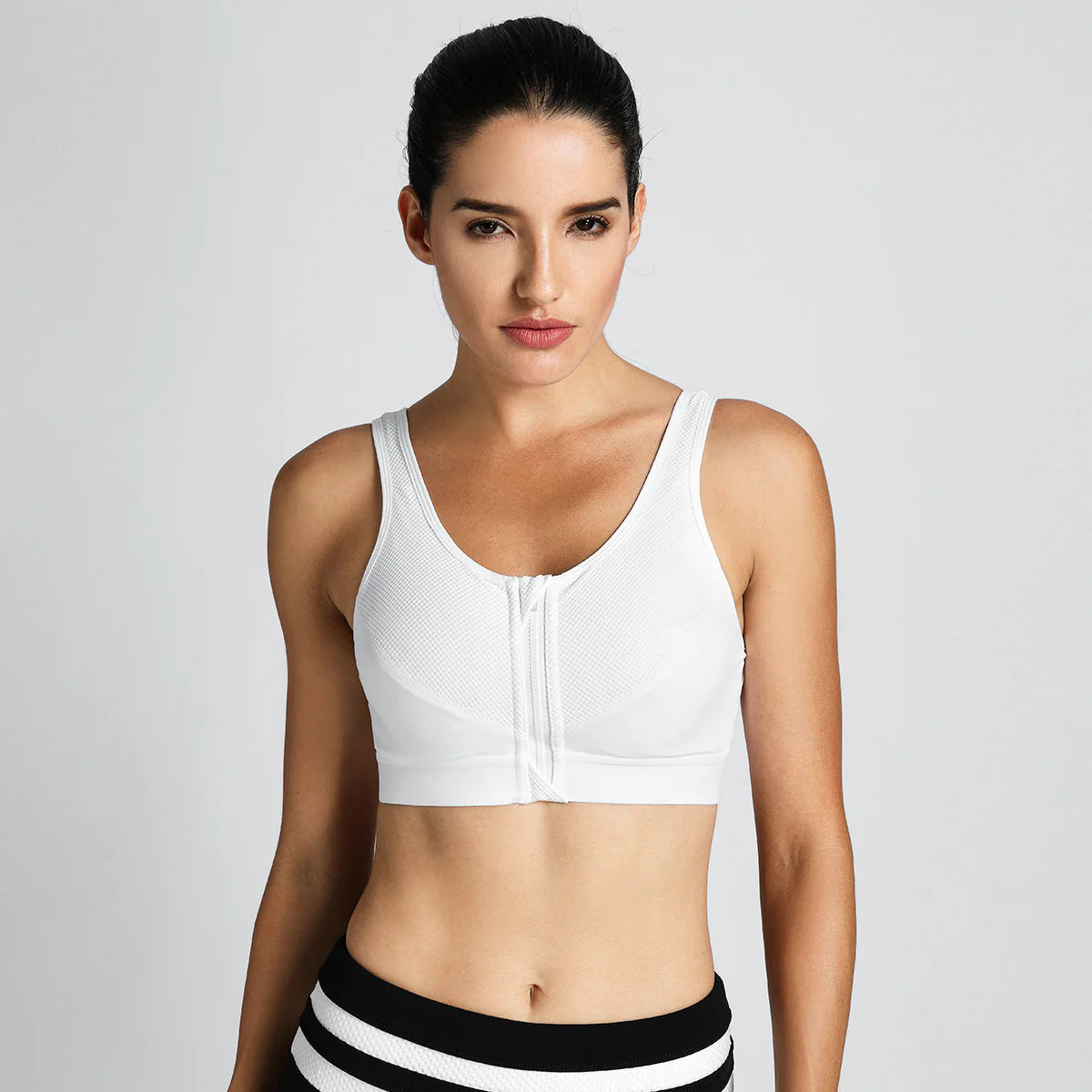 Full Length Zip Front Wireless Racerback Sports Bra - White