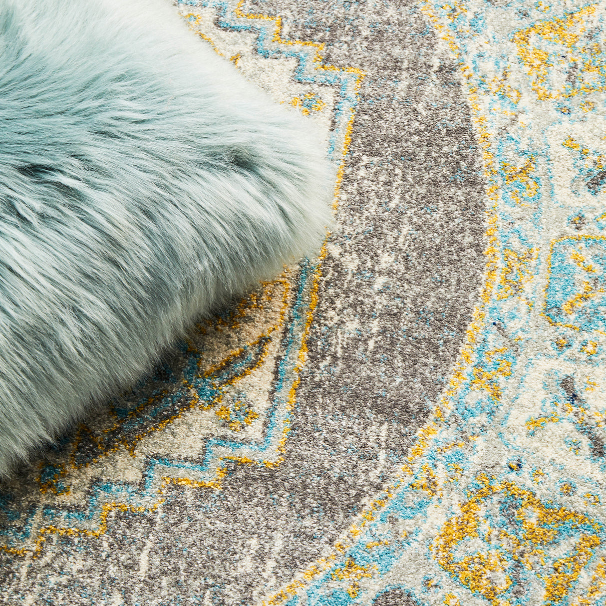 Century 944 Grey Round Rug