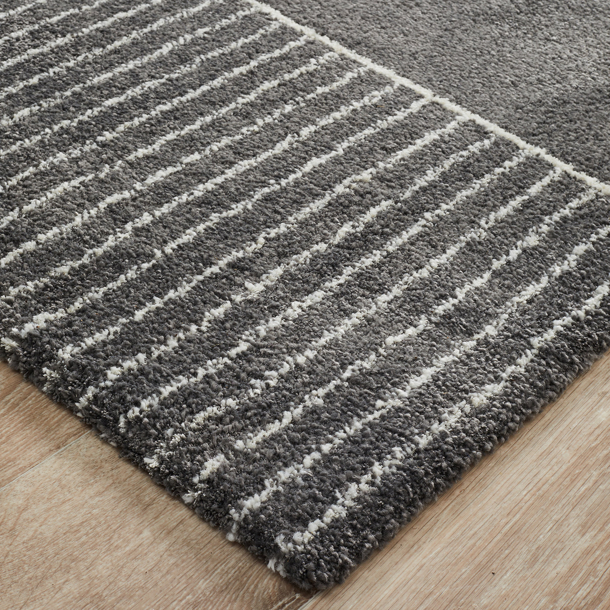 Broadway 935 Charcoal Rug