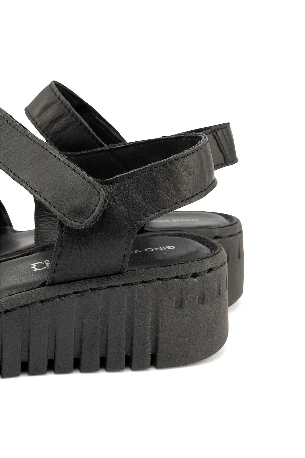 Gino Ventori Topic - Black