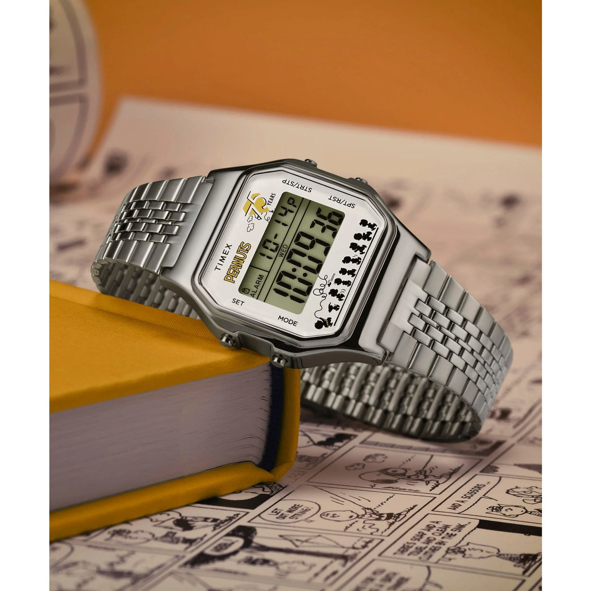 Timex Peanuts T80 Silver Black Leather