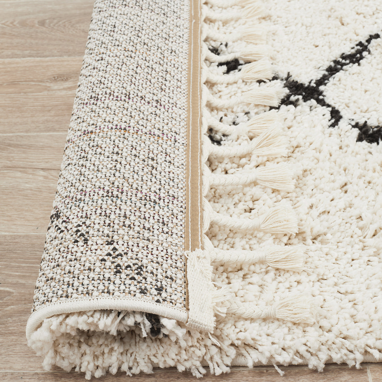 Saffron 22 White Rug