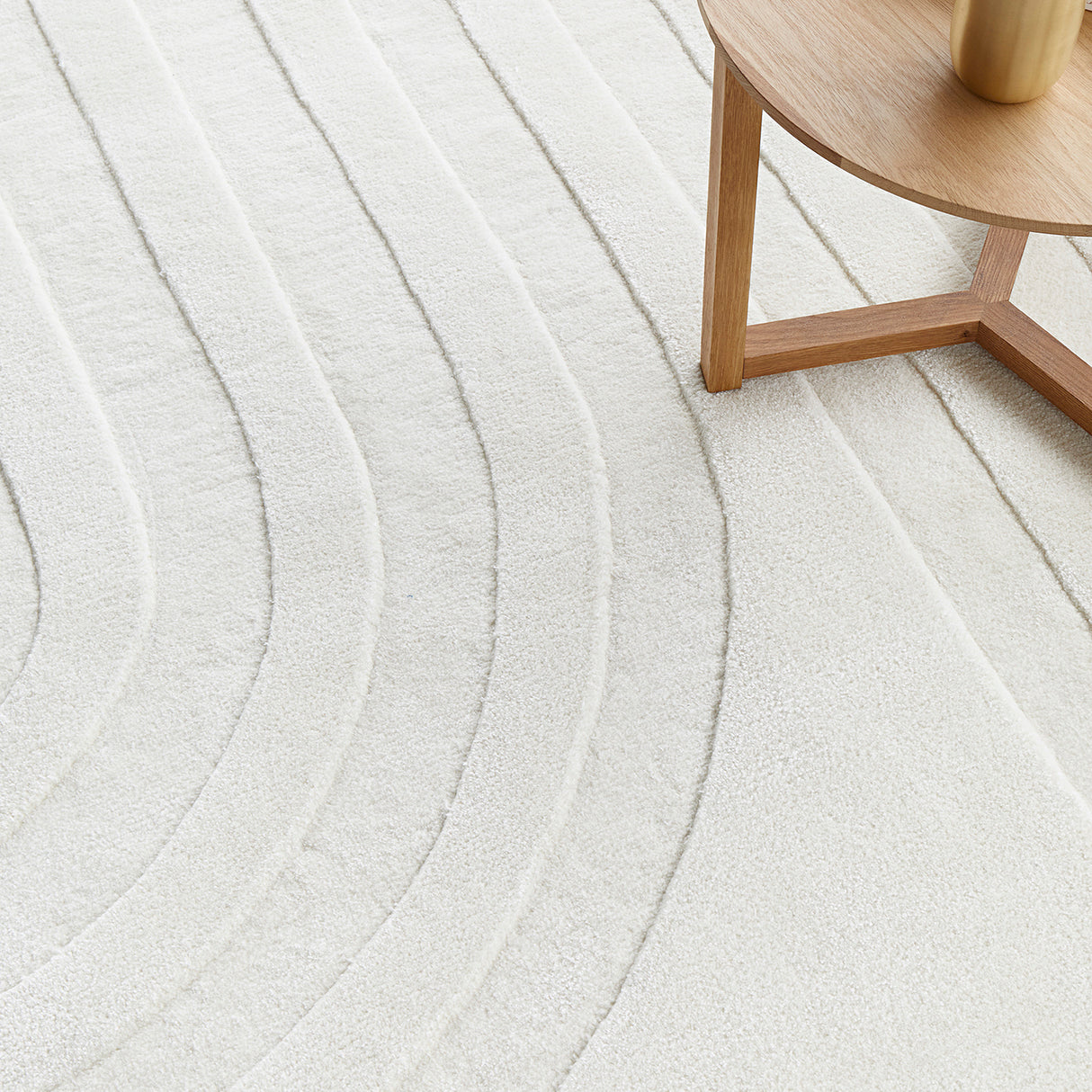 Summit Trail White Rug
