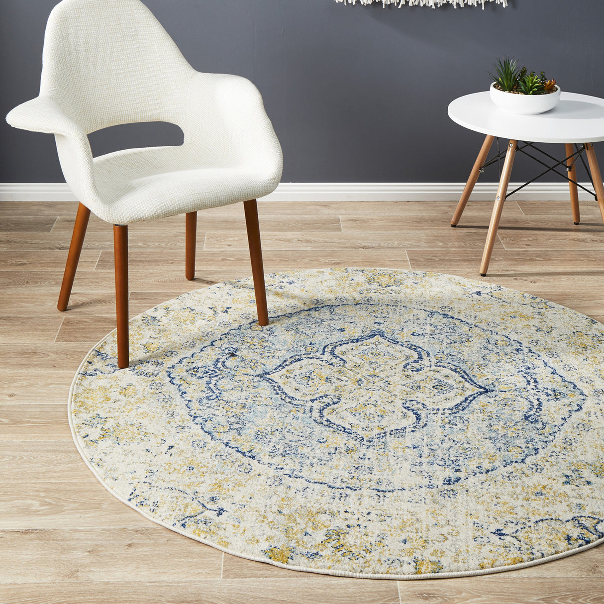 Museum 867 Sky Round Rug