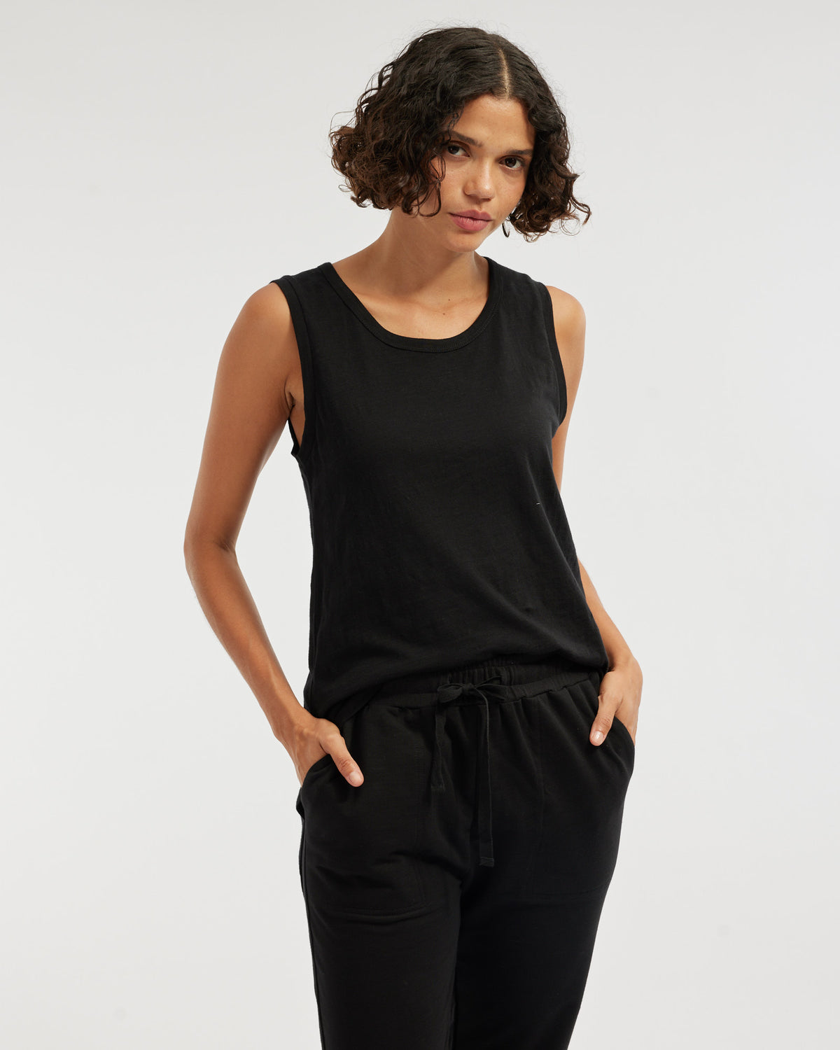 Amelius Claudia Longline Tank - Black
