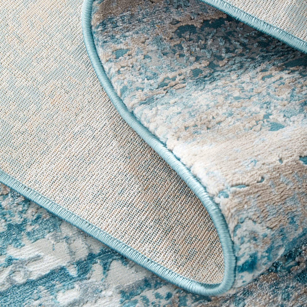 Opulence 115 Blue Runner Rug