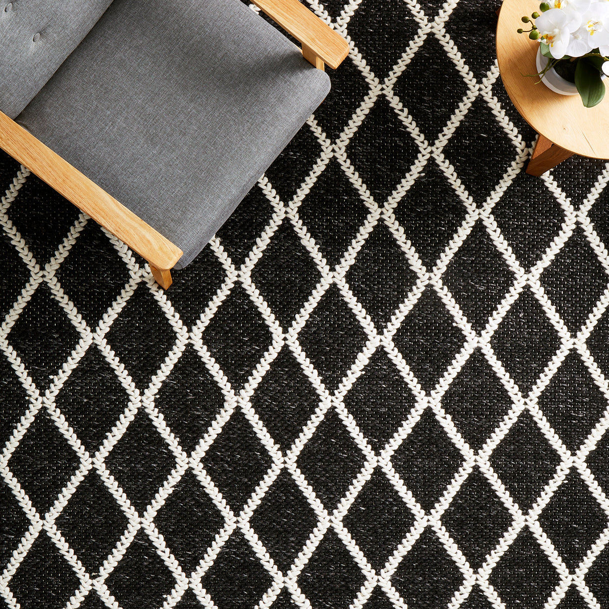 Huxley Black Rug