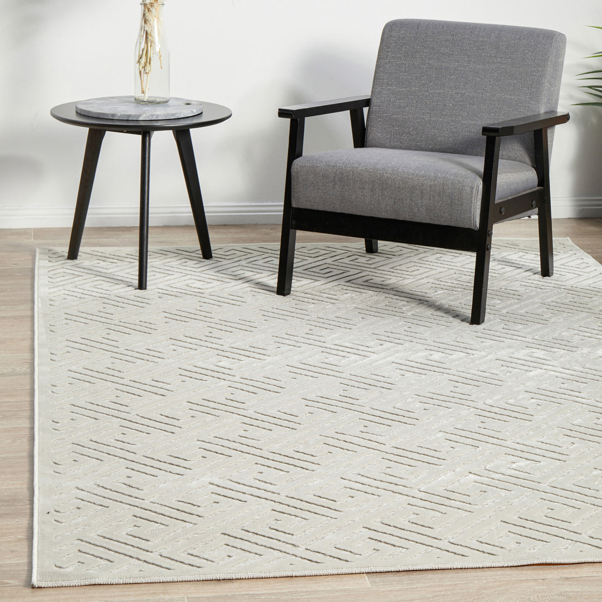 York Alice Natural White Rug