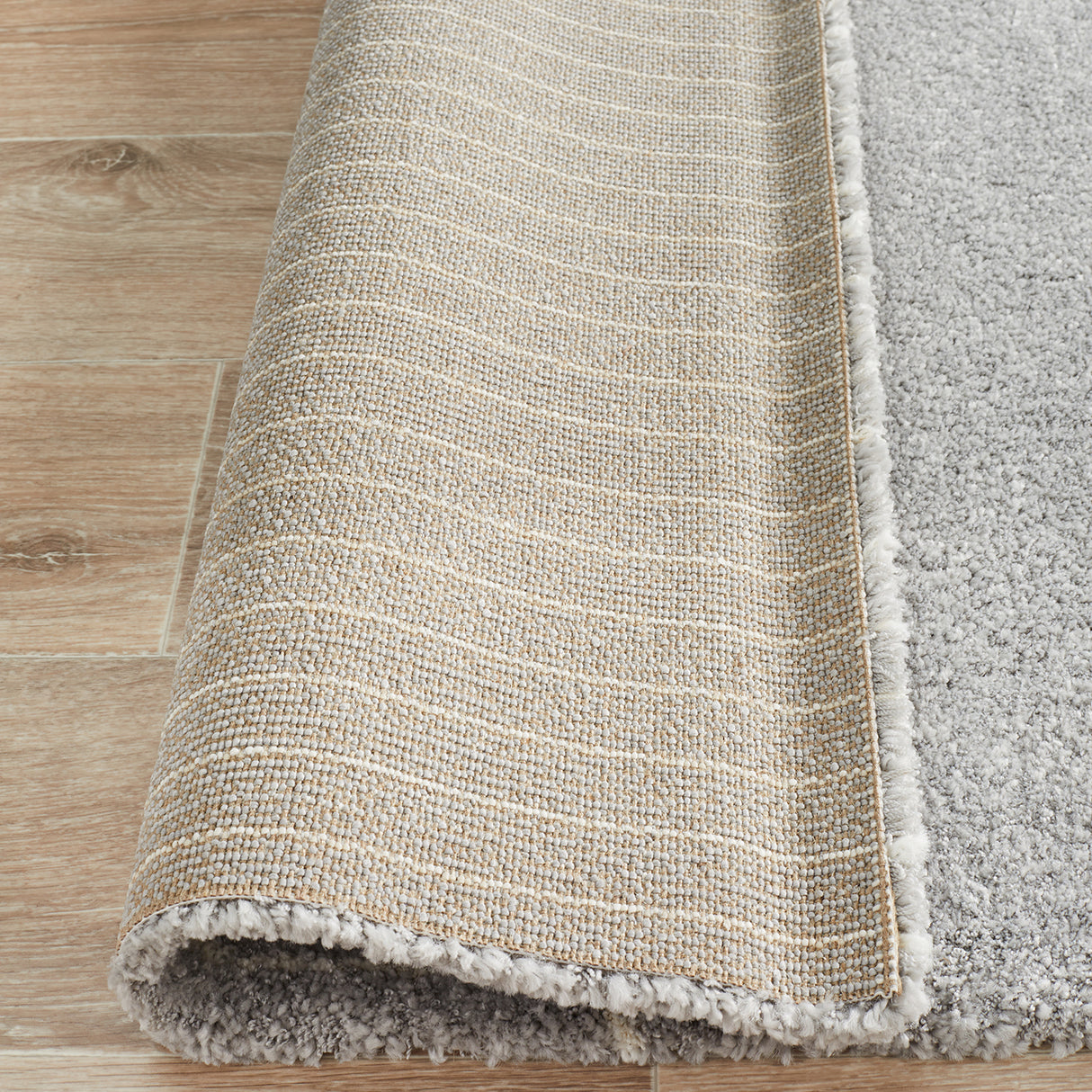 Broadway 935 Silver Rug