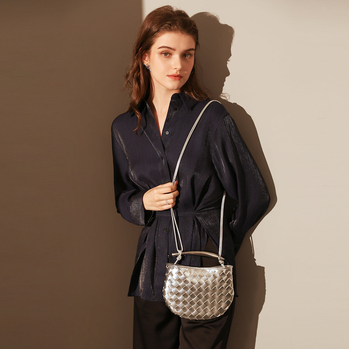 Sculpted Riviera Woven Leather Hobo Bag - Silver