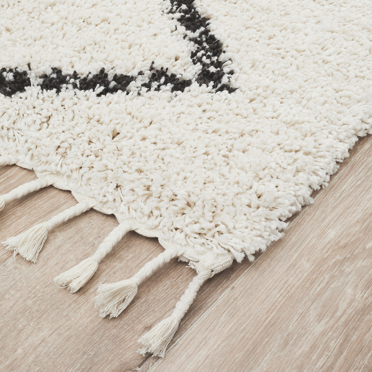Saffron 11 White Rug
