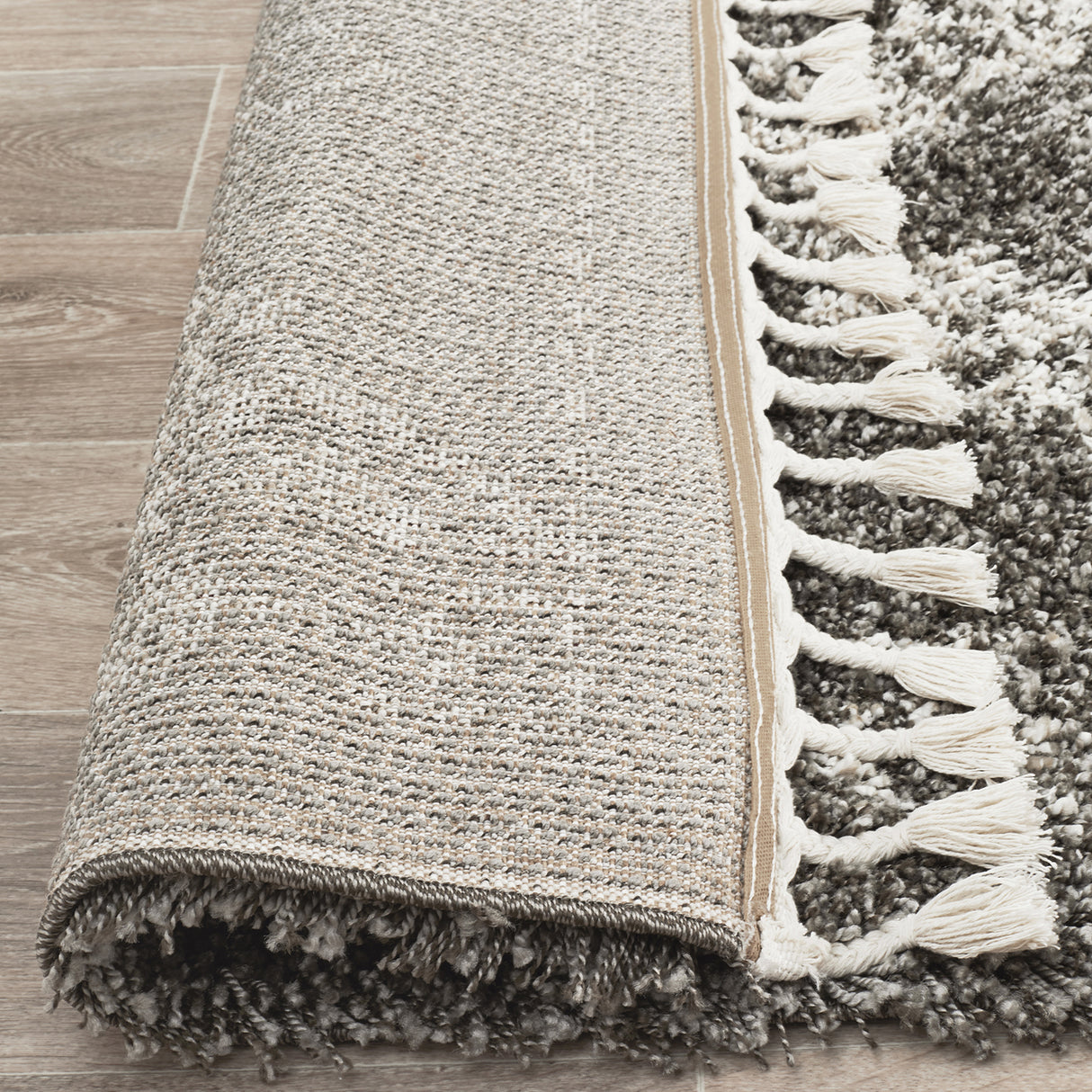 Saffron 33 Grey Rug